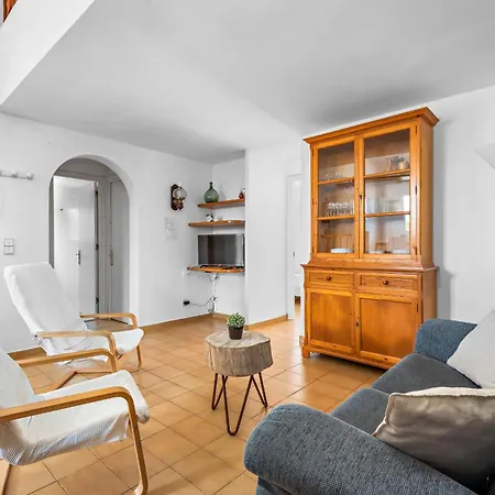 Calan Brut 51 Кала-эн-Бланес